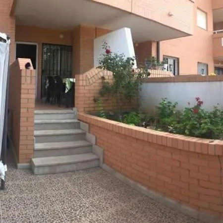 Bajo Con Gran Terraza En Ribera De *